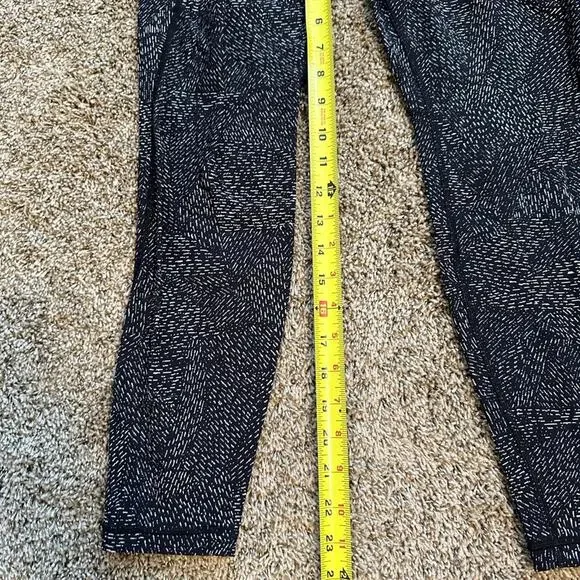 Athleta size medium, women’s leggings, black and white - Picture 3 of 5